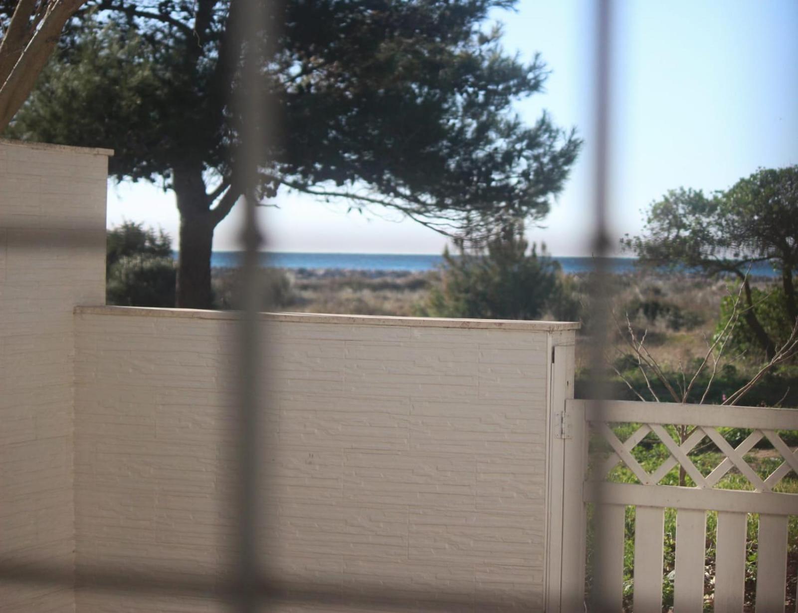 Ferienwohnung Fronte Mare Torre San Giovanni Exterior foto