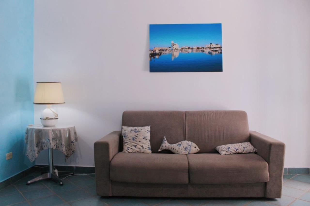 Ferienwohnung Fronte Mare Torre San Giovanni Exterior foto